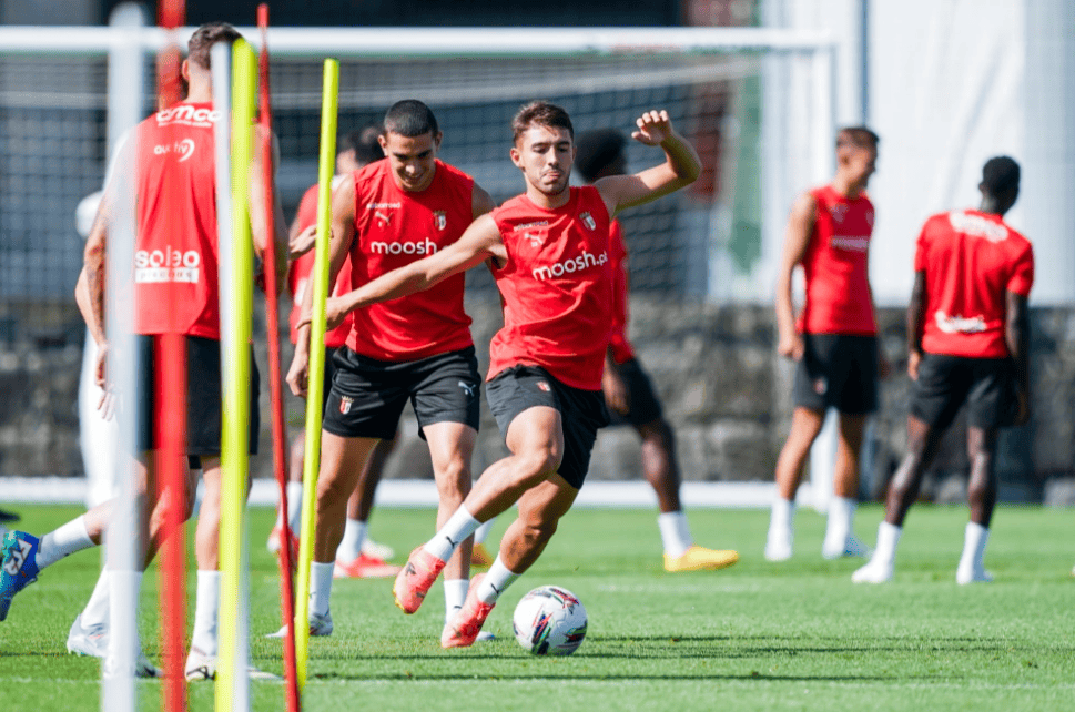 国际比赛日葡超焦点战，尤文图斯内部沟通，引发热议，更衣室氛围转暖的简单介绍